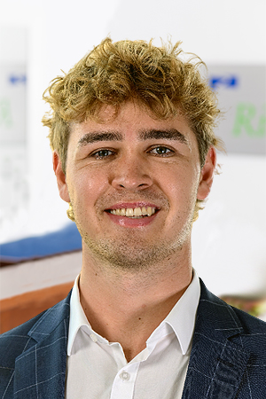 Neussyannick Withbkg UPDATED 010725 300X450